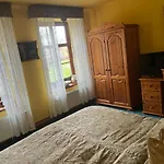 Inn Gosciniec Zamkowy