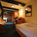 Zajazd Zamkowy 3*