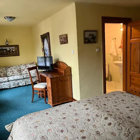 Gosciniec Zamkowy Darłowo