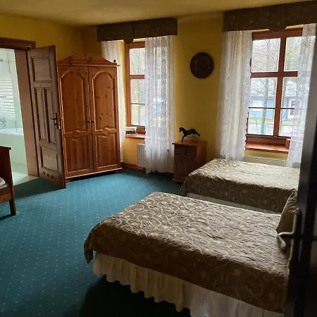 Gosciniec Zamkowy Πανδοχείο 3*