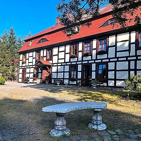 Han/Misafirhane Gosciniec Zamkowy 3*