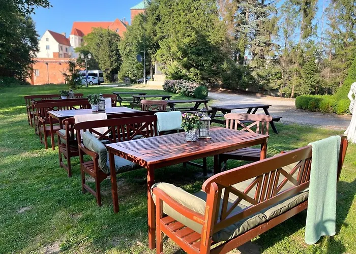 Gosciniec Zamkowy Inn 3*