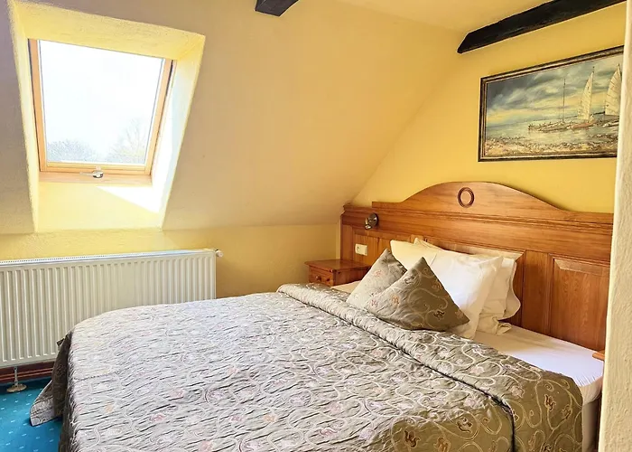 Inn Gosciniec Zamkowy