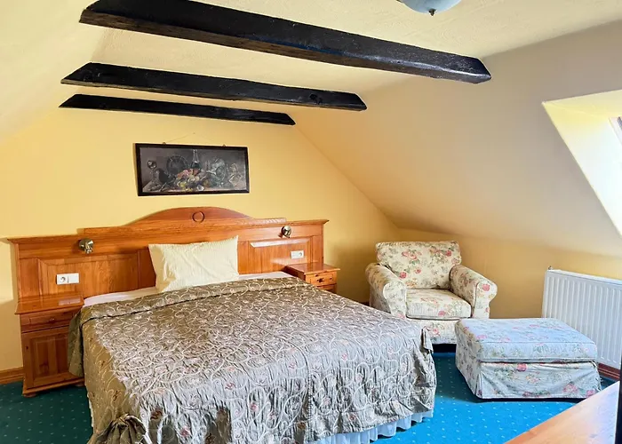 Gosciniec Zamkowy 3* Darłowo