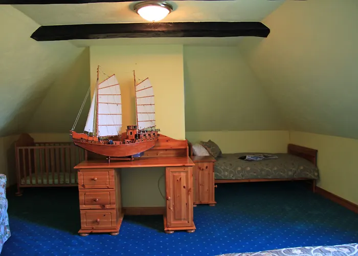 Inn Gosciniec Zamkowy