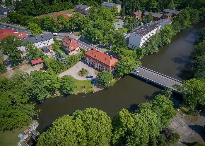 Inn Gosciniec Zamkowy