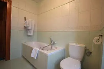 Gosciniec Zamkowy Fogadó 3*